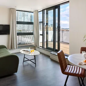 marlin-canary-wharf.brighton-hotels-england.com/